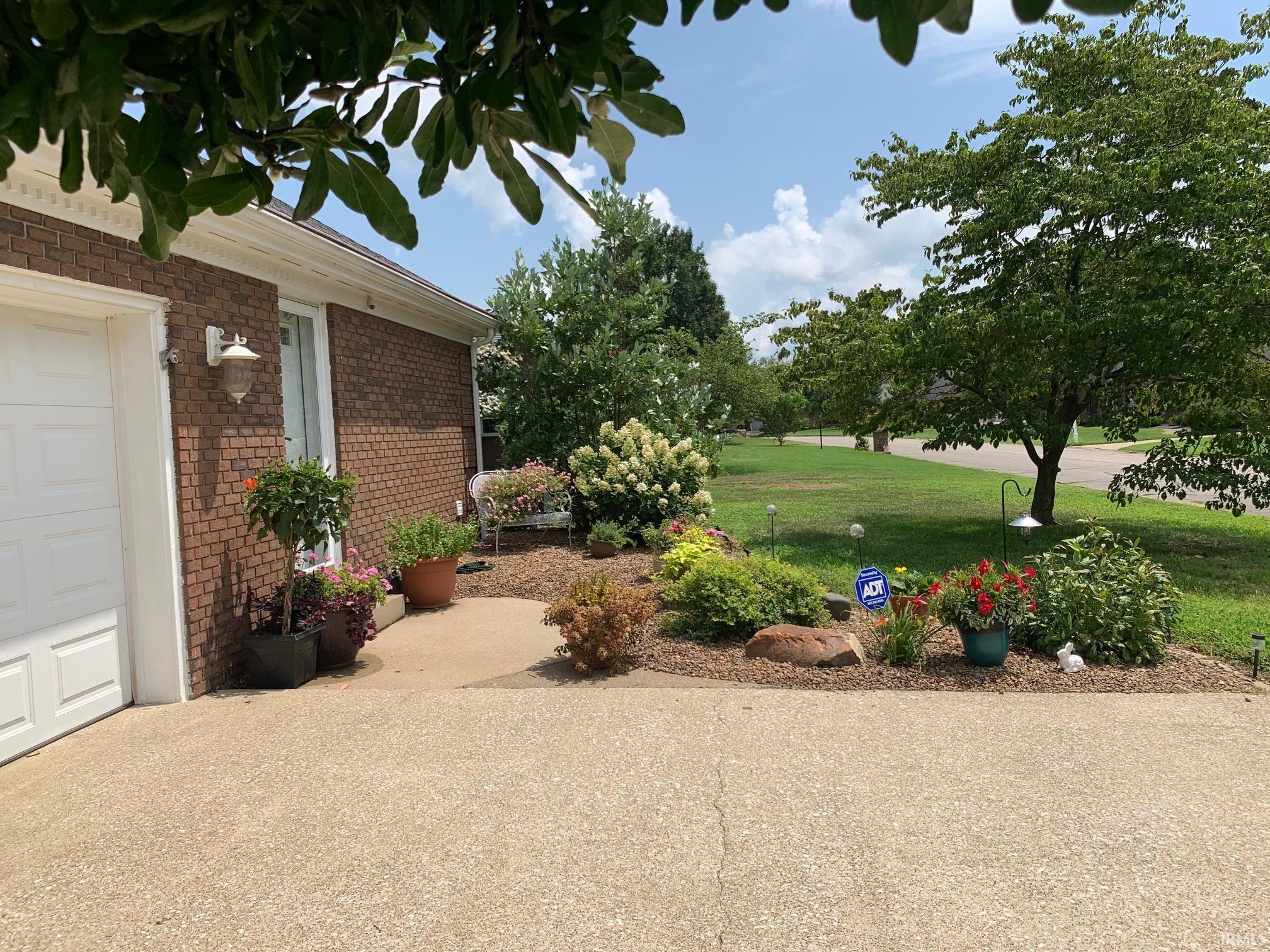 1622 Fuquay Road Evansville, IN 47715 - Photo 8 of 31