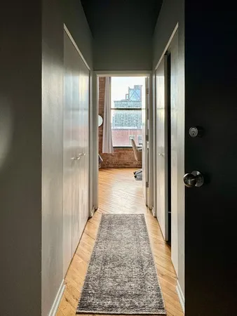 $4,250 | 616 West Fulton Street, Unit 411, Chicago, IL 60661