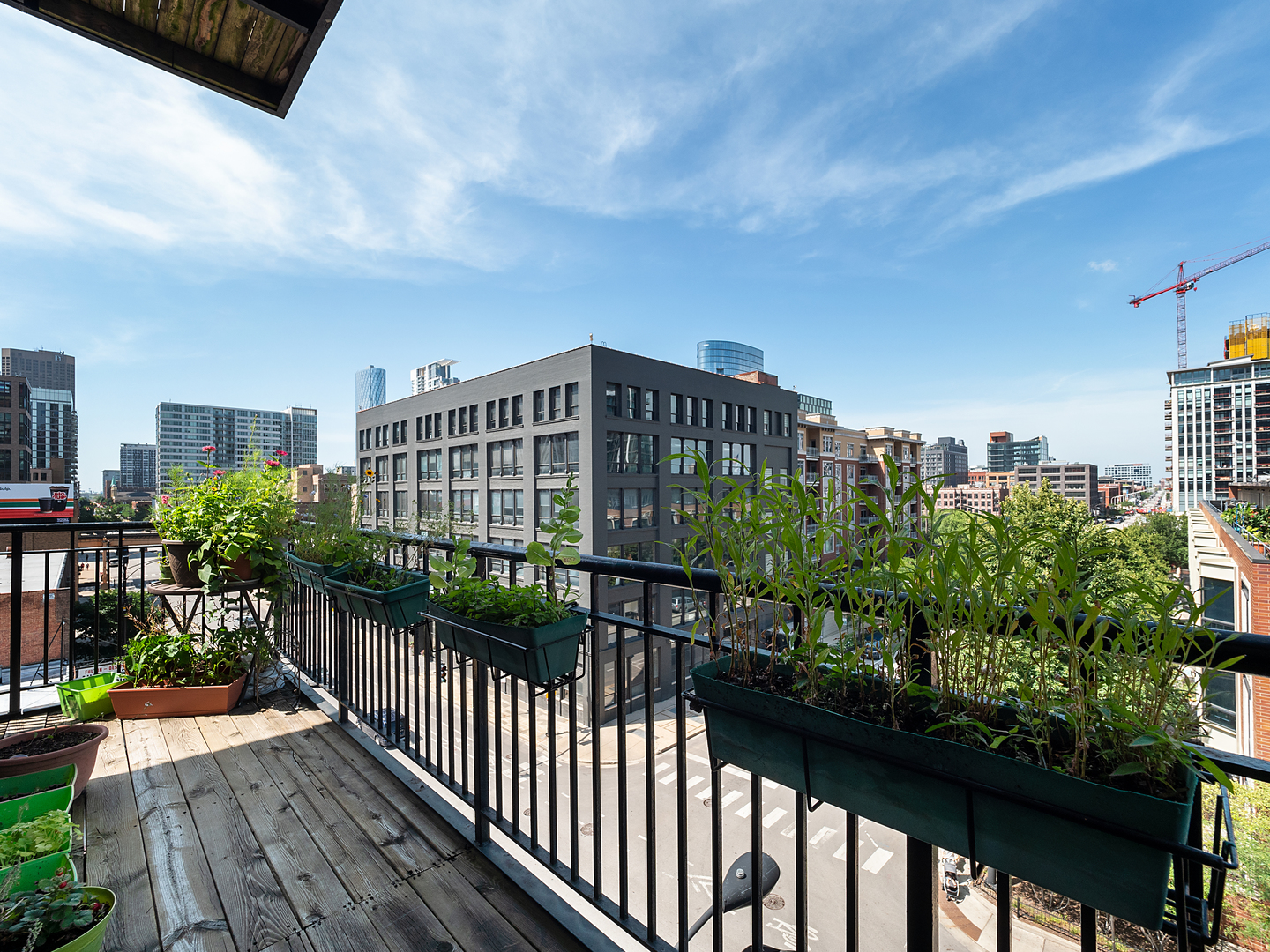 616 West Fulton Street, Unit 411 Chicago, IL 60661 - Photo 24 of 32