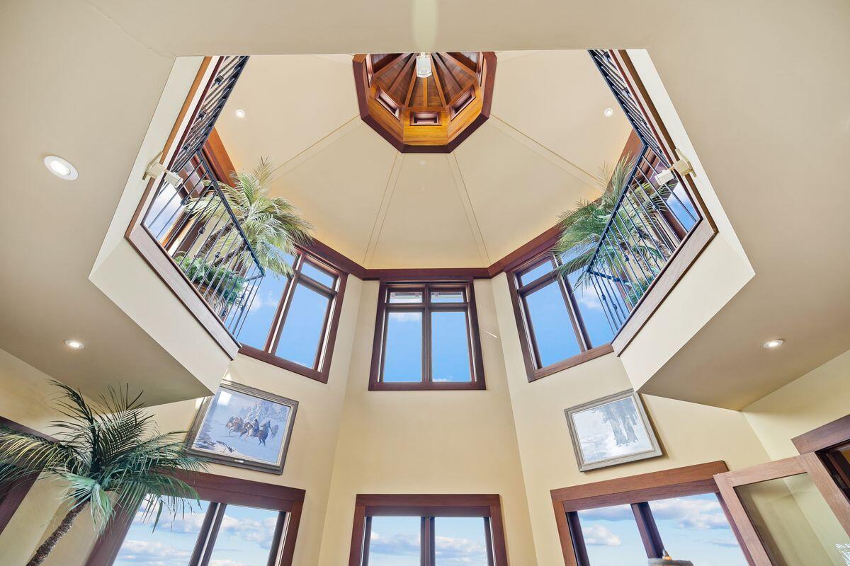 281 Grove Lane Freeport, FL 32439 - Photo 8 of 36 a view of staircase with a rug