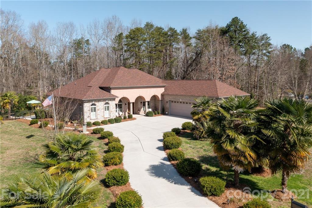 2341 Valelake Road York, SC 29745 - Photo 45 of 48 a view of a house with a yard and sitting area