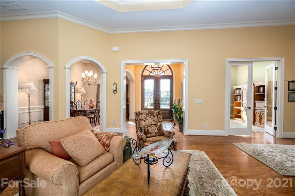 2341 Valelake Road York, SC 29745 - Photo 7 of 48 a living room with furniture