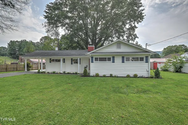 $342,999 | 315 Liberty Avenue, Erwin, TN 37650