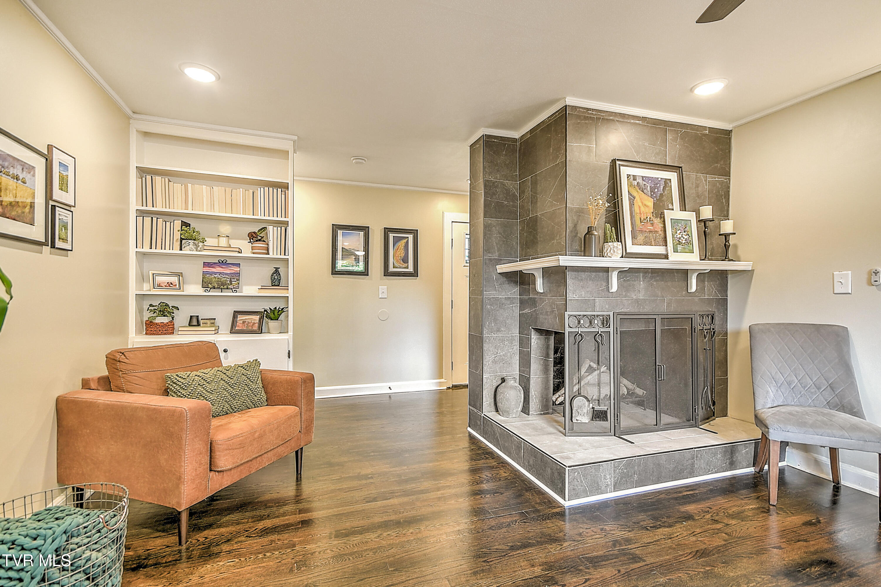 315 Liberty Avenue Erwin, TN 37650 - Photo 15 of 77 315 Liberty Ave DOM-14