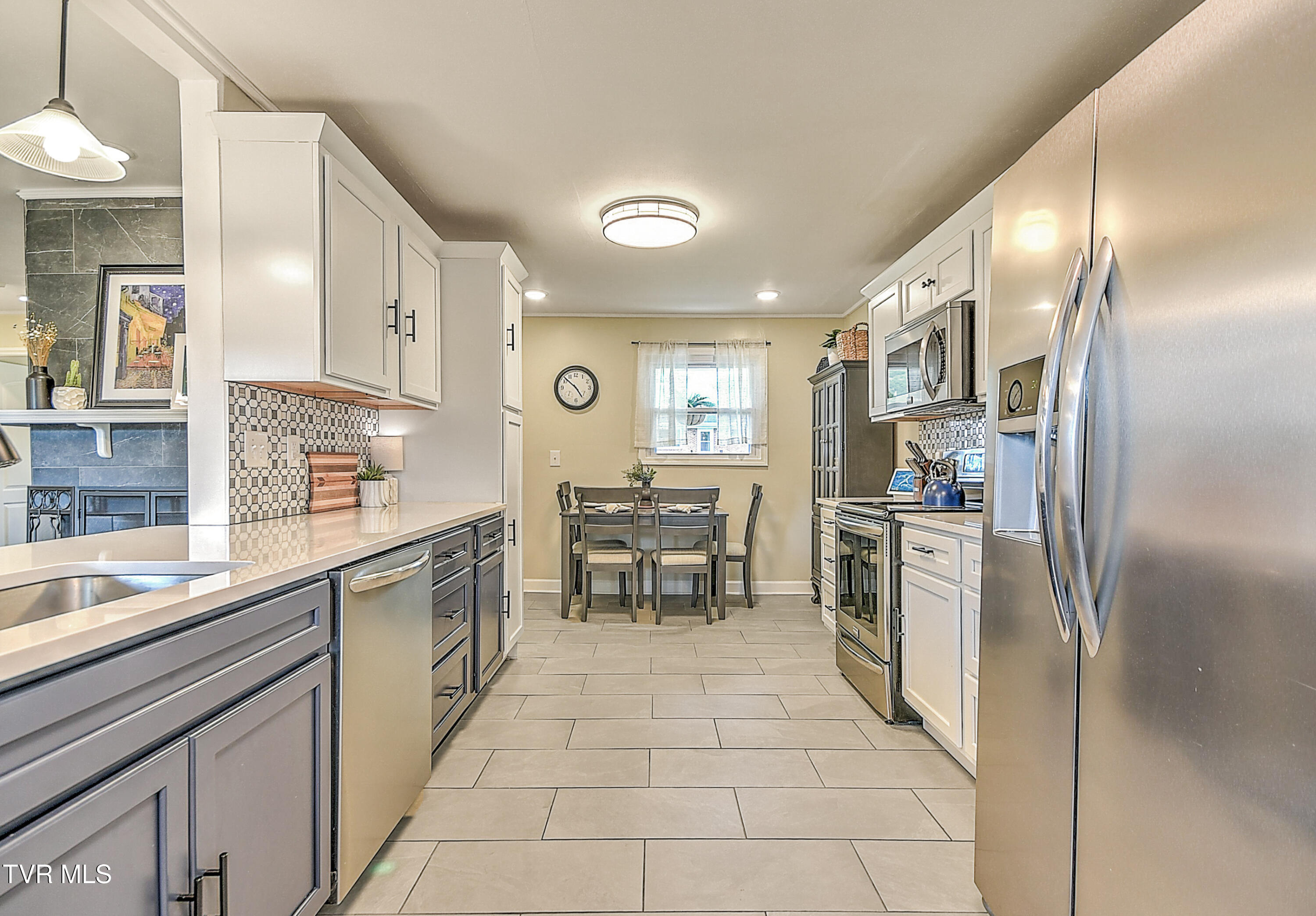 315 Liberty Avenue Erwin, TN 37650 - Photo 23 of 77 315 Liberty Ave DOM-22