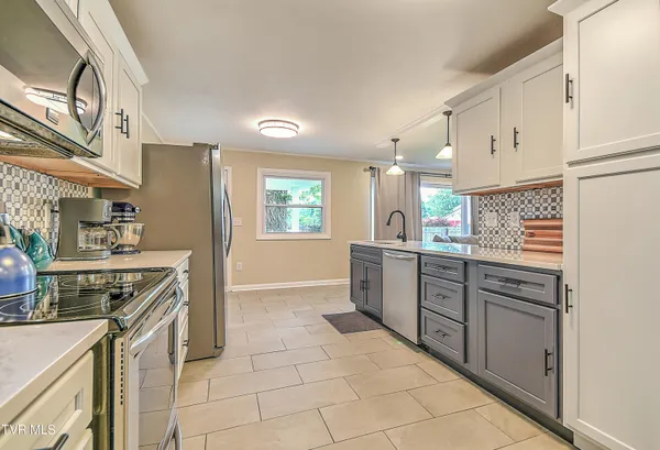 $342,999 | 315 Liberty Avenue, Erwin, TN 37650