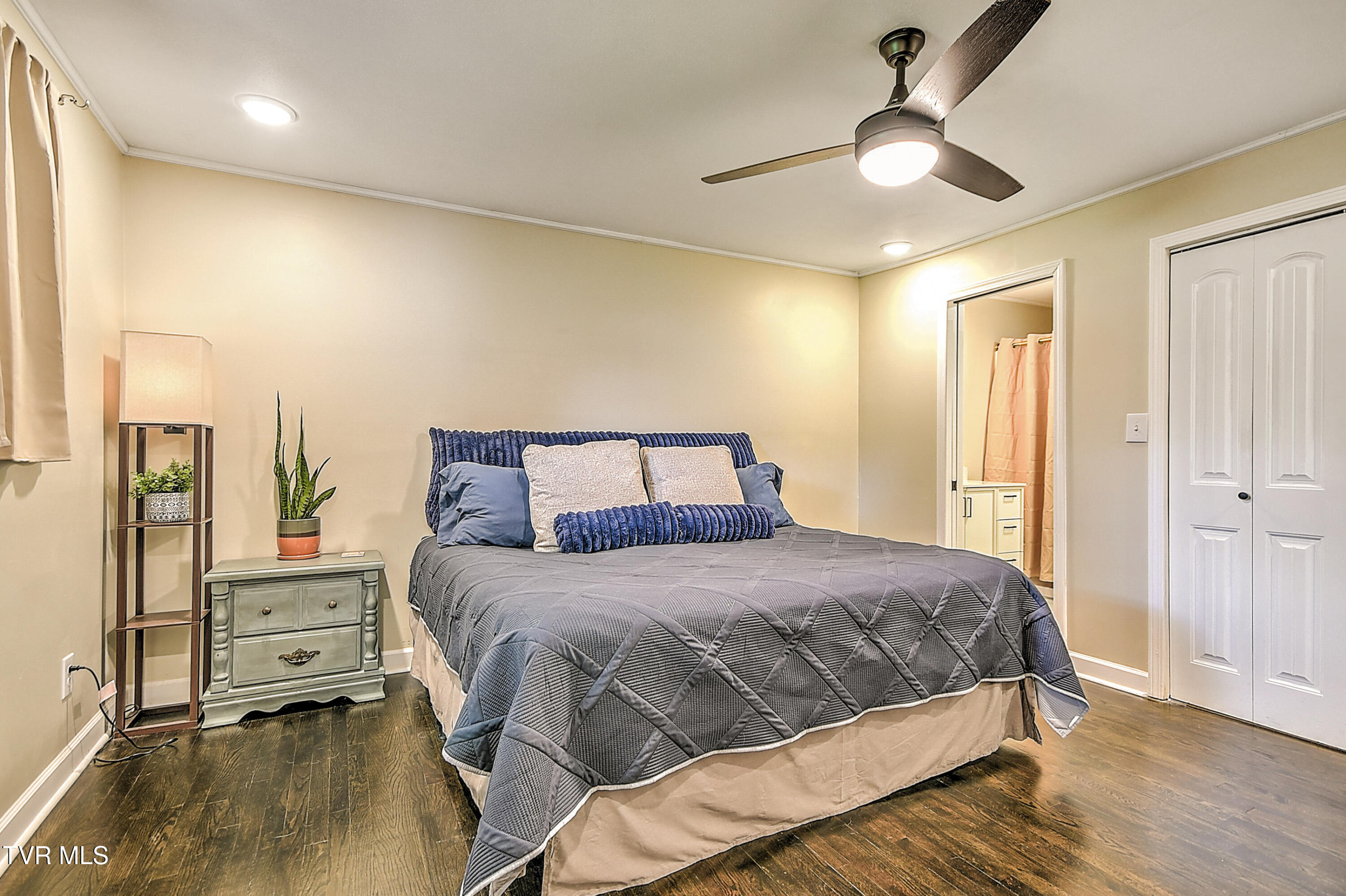 315 Liberty Avenue Erwin, TN 37650 - Photo 35 of 77 315 Liberty Ave DOM-36