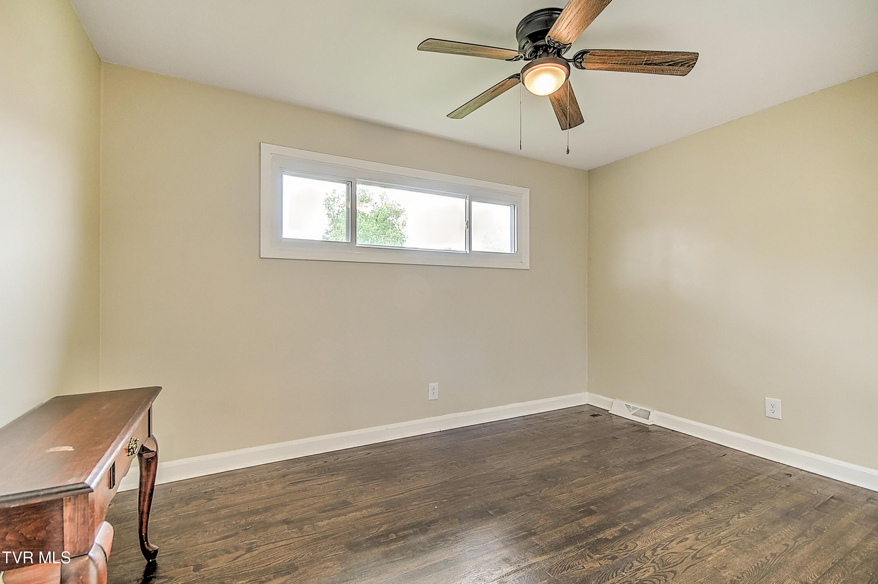 315 Liberty Avenue Erwin, TN 37650 - Photo 46 of 77 315 Liberty Ave DOM-45