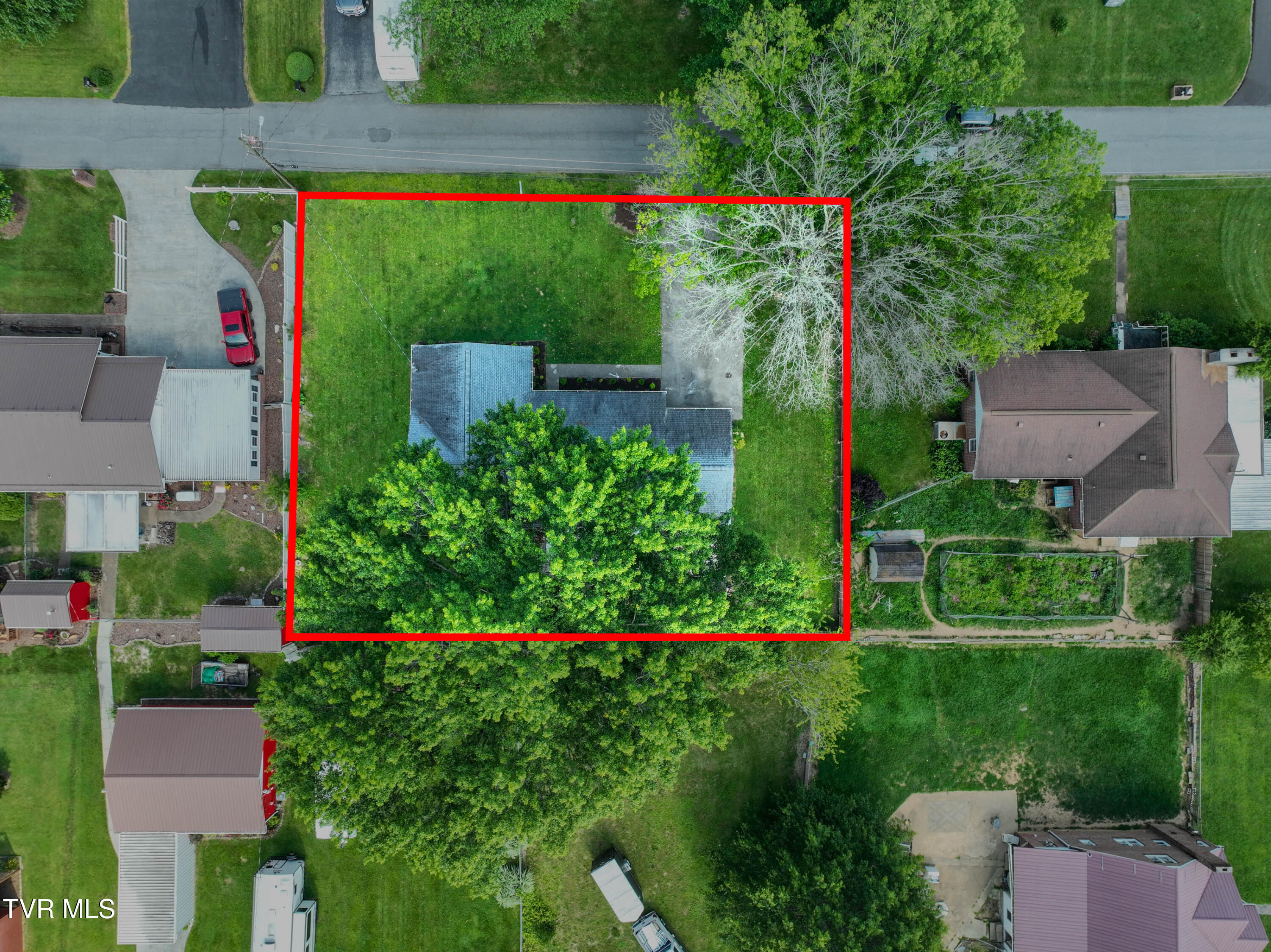 315 Liberty Avenue Erwin, TN 37650 - Photo 69 of 77 315 Liberty Ave Drone DOM-6