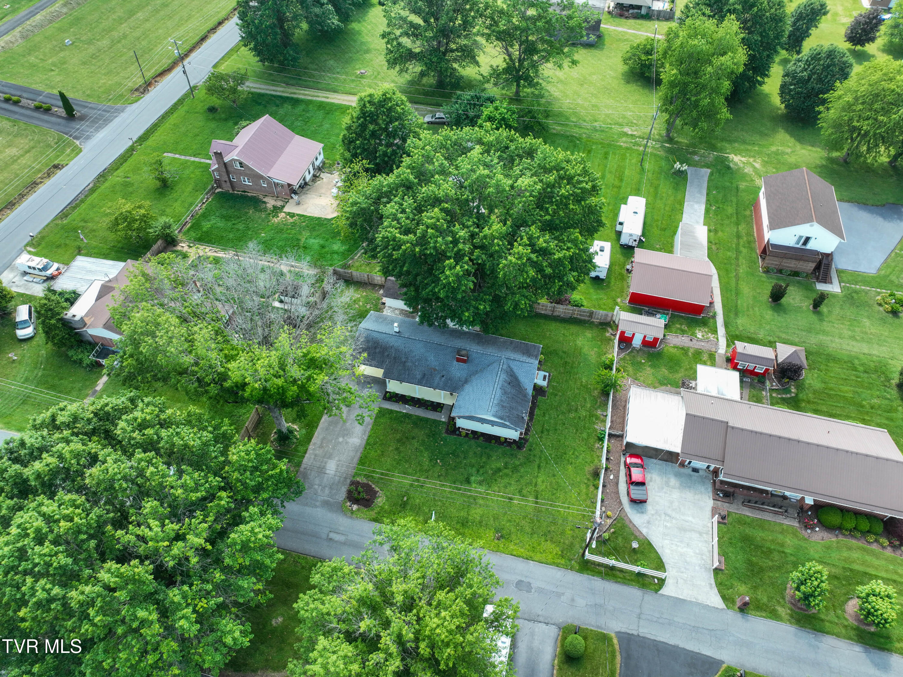 315 Liberty Avenue Erwin, TN 37650 - Photo 70 of 77 315 Liberty Ave Drone DOM-2