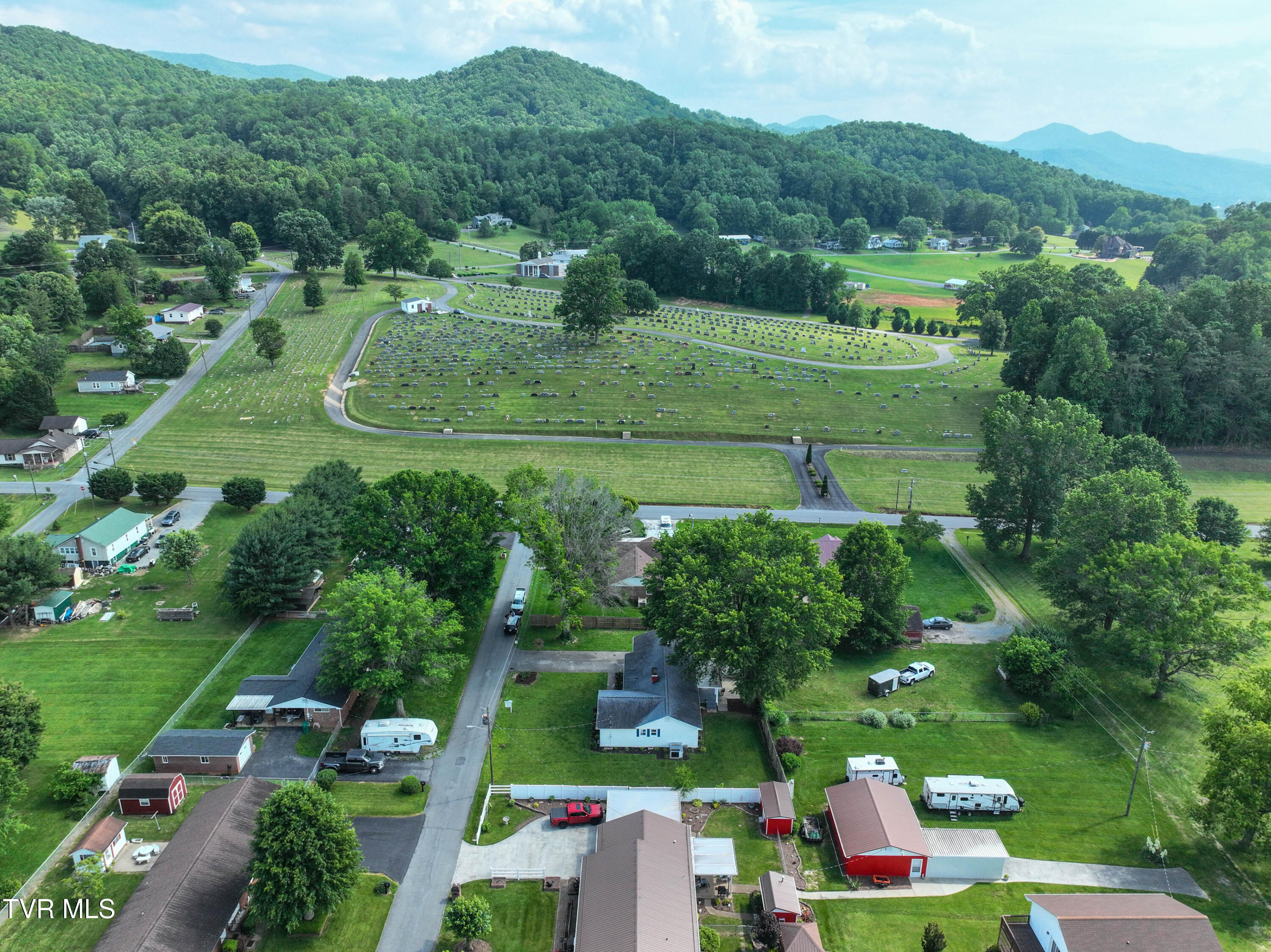 315 Liberty Avenue Erwin, TN 37650 - Photo 74 of 77 315 Liberty Ave Drone DOM-14