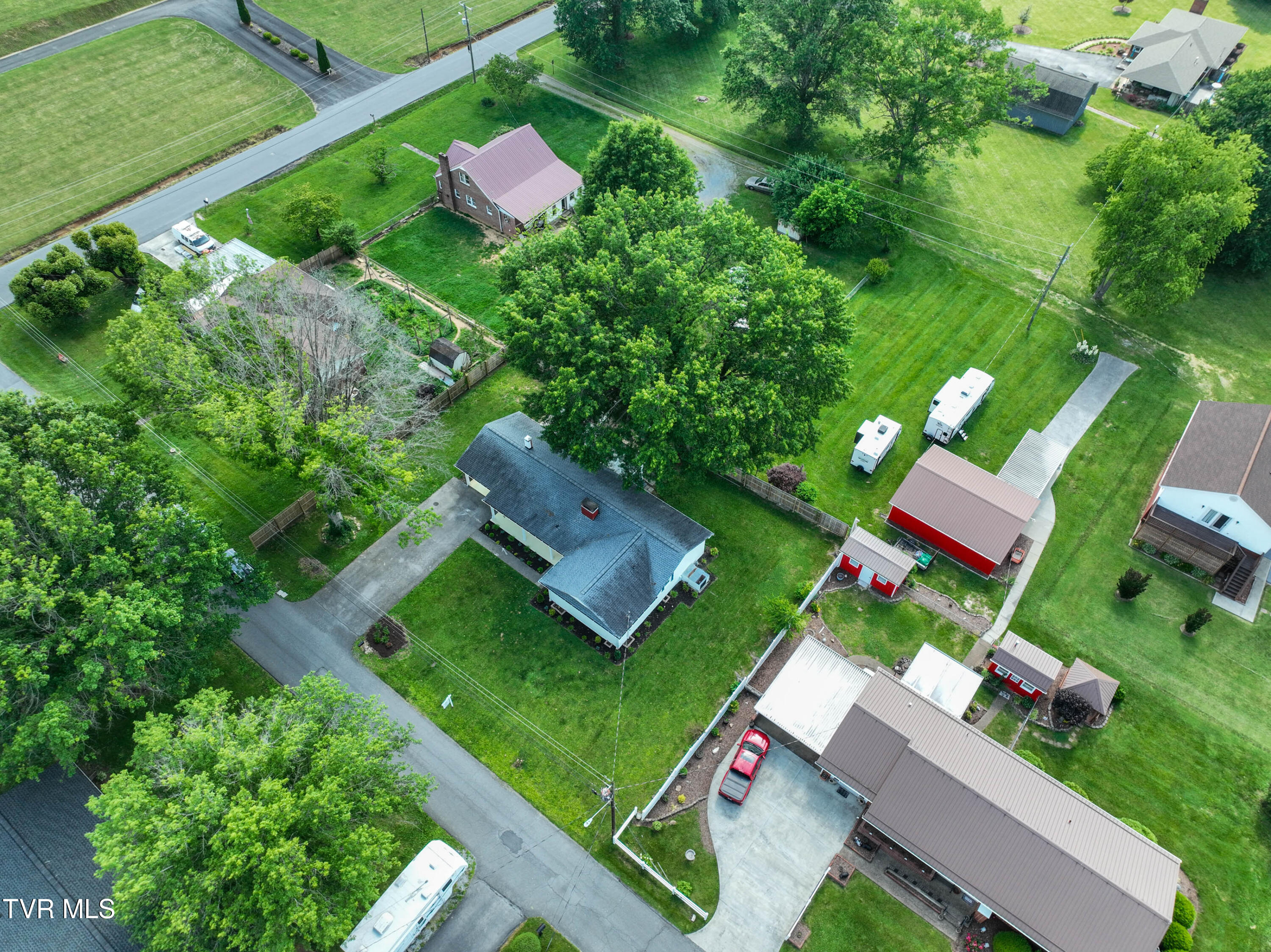 315 Liberty Avenue Erwin, TN 37650 - Photo 77 of 77 315 Liberty Ave Drone DOM