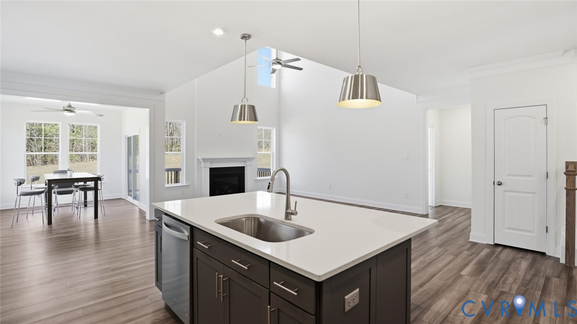 3726 Rocketts Ridge Drive Goochland, VA 23063 - Photo 9 of 38 he welcoming foyer opens to a formal dining room,