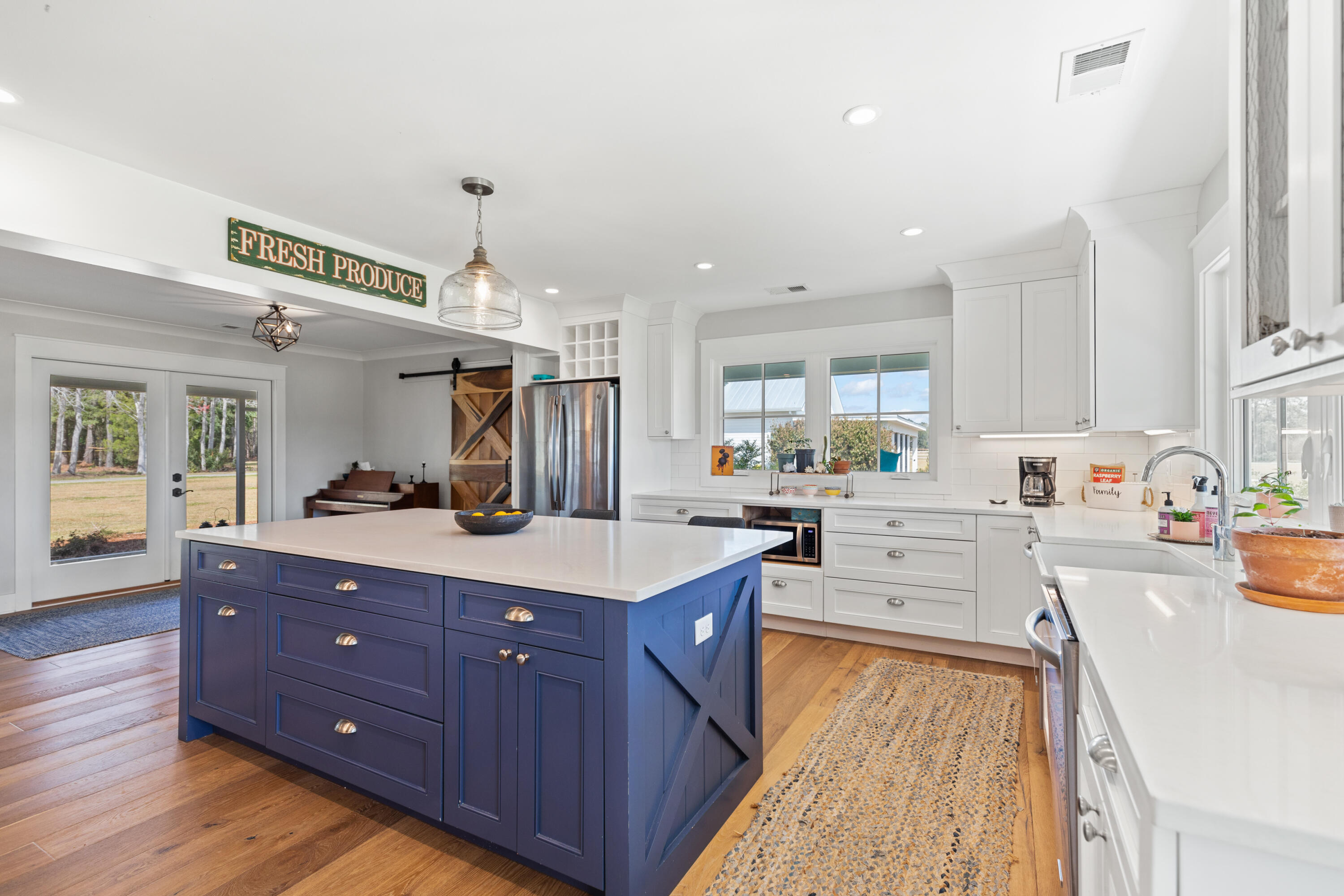 10970 Highway 17 McClellanville, SC 29458 - Photo 35 of 100 Caretaker House Kitchen