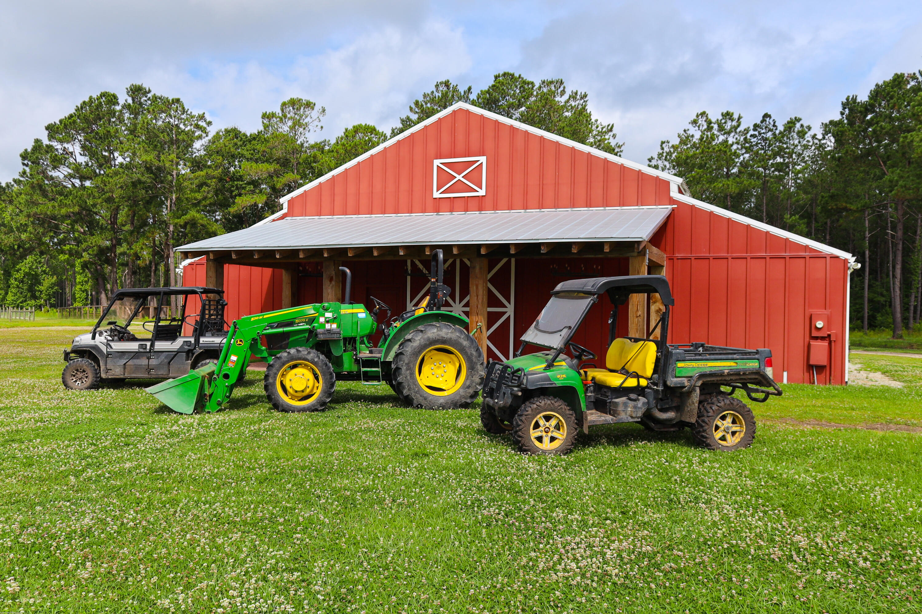 10970 Highway 17 McClellanville, SC 29458 - Photo 97 of 100 Farm Equipment