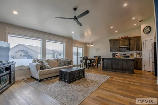 $424,000 | 1629 Petersburg Drive, Chubbuck, ID 83202