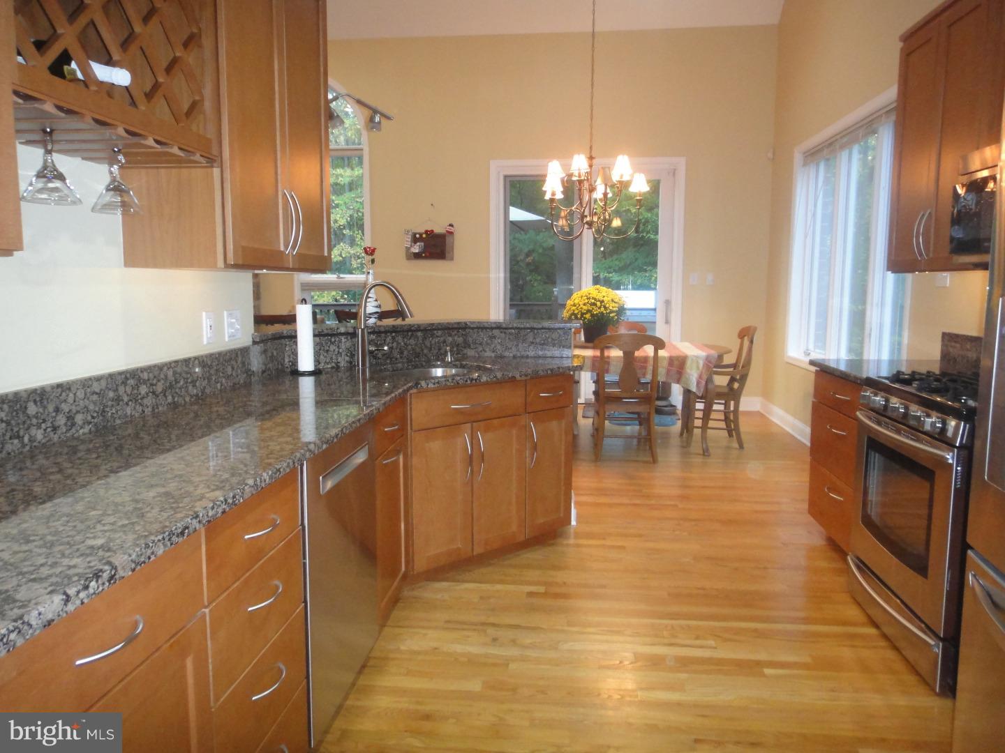 305 Llewelyn Road Chester Heights, PA 19014 - Photo 4 of 19