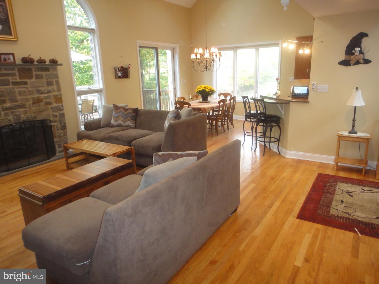 305 Llewelyn Road Chester Heights, PA 19014 - Photo 7 of 19