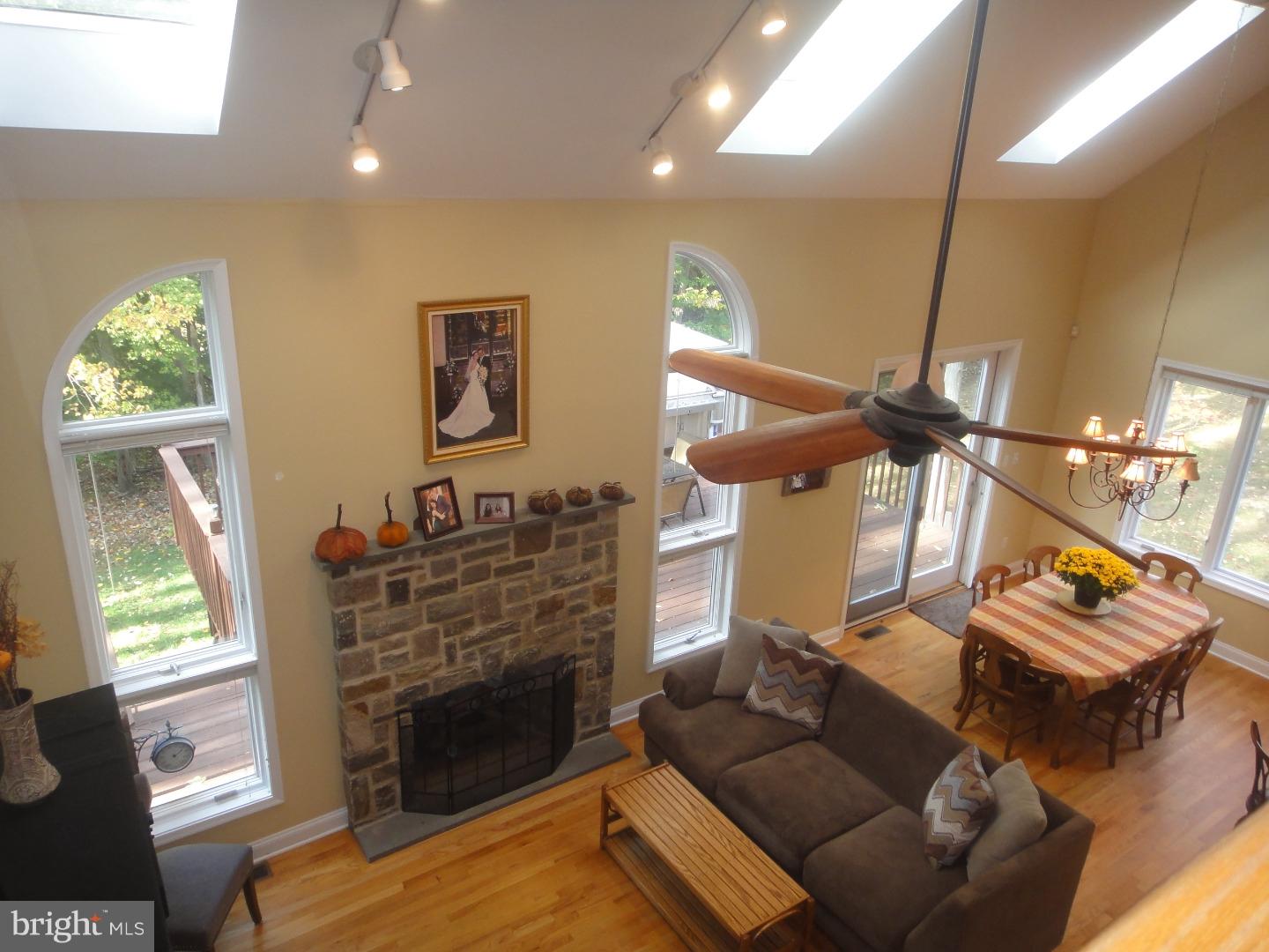305 Llewelyn Road Chester Heights, PA 19014 - Photo 8 of 19