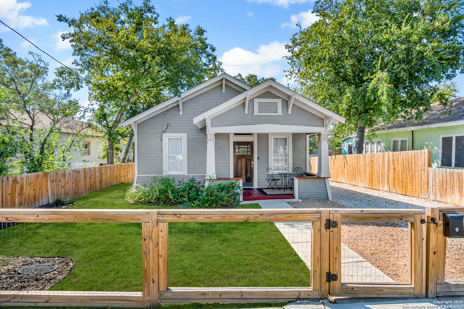 828 Nevada Street San Antonio, TX 78203 - Photo 1 of 29