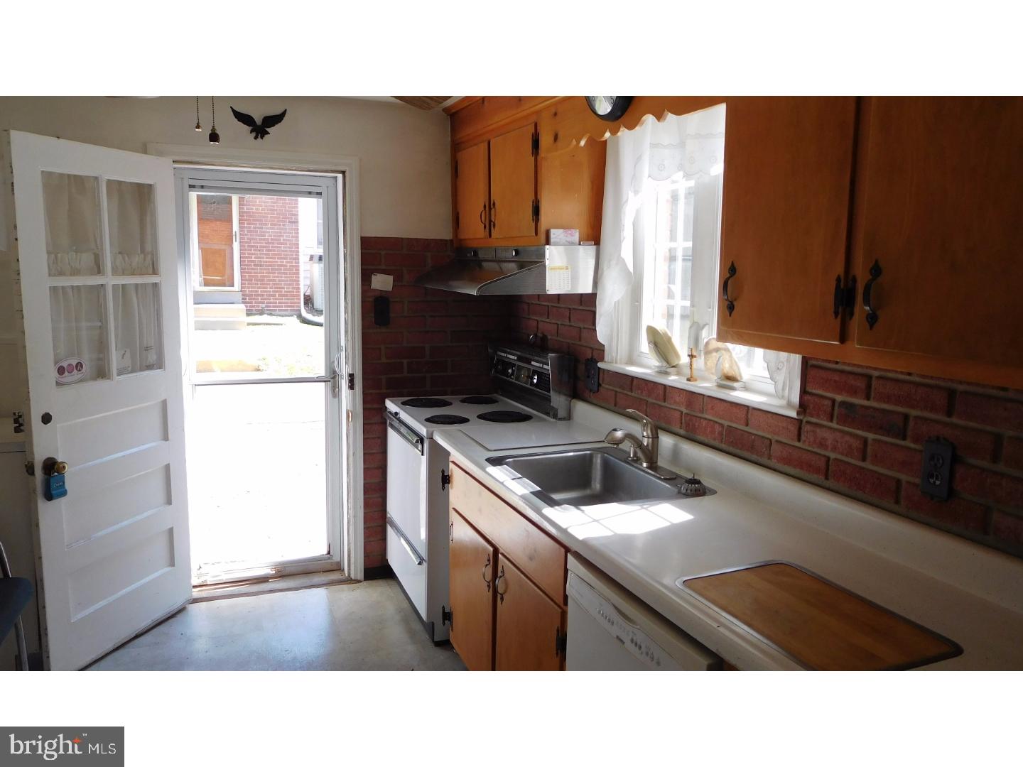 15 Letitia Lane Media, PA 19063 - Photo 10 of 19 Kitchen
