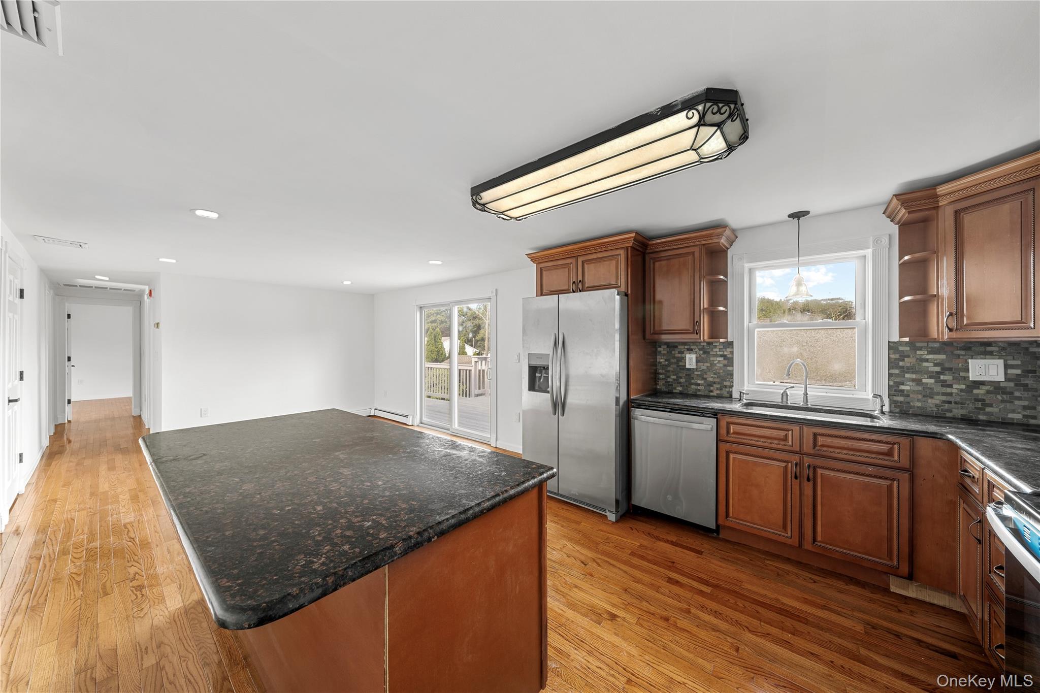 31 Concord Road Shirley, NY 11967 - Photo 11 of 50 Gallery Image 11