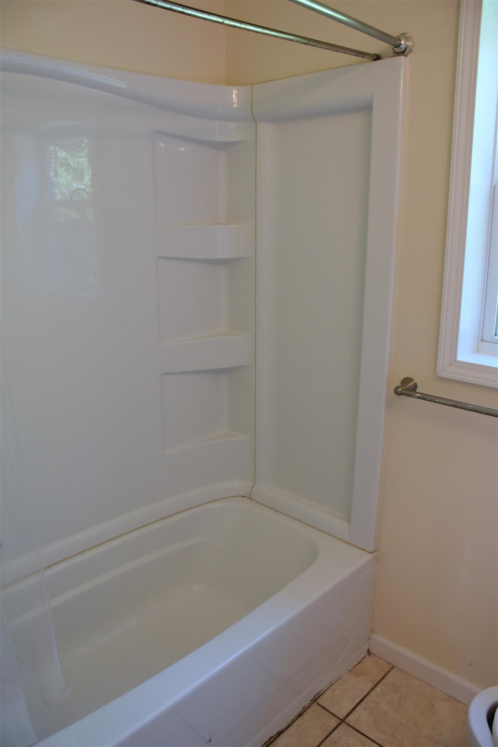 103 Edgewood Road Fort Mitchell, KY 41017 - Photo 8 of 17 Gallery Image 8