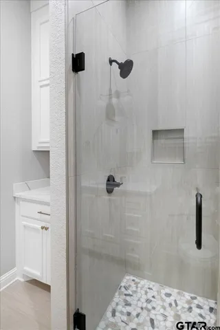 $559,900 | 12328 Oak Grove Drive, Lindale, TX 75706