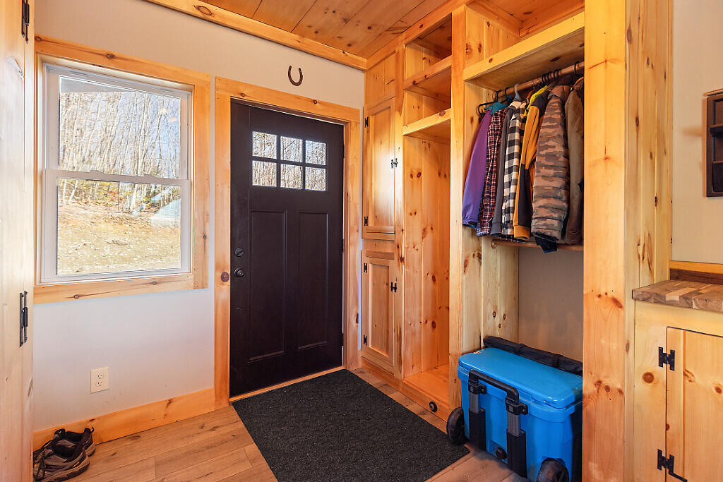 30 Lake View Drive New Sharon, ME 04955 - Photo 7 of 90