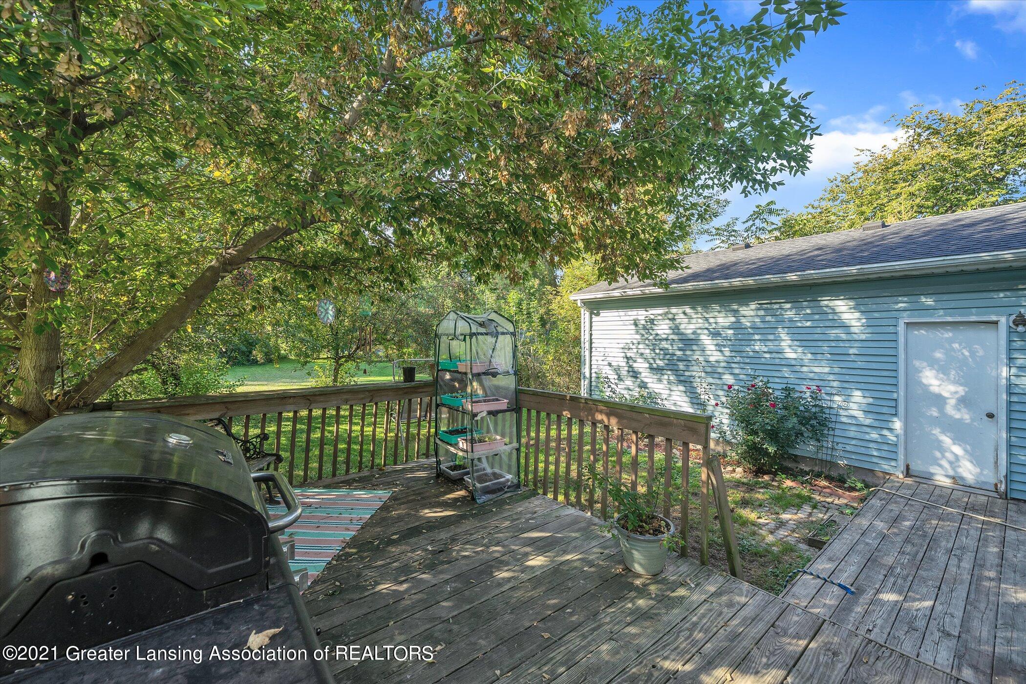 6079 Bishop Road Lansing, MI 48911 - Photo 31 of 34 33-6079-Bishop-Rd-WindowStill-Real-Estat