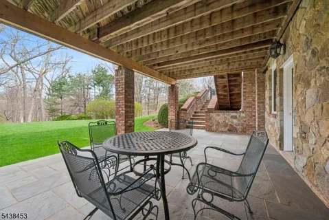 $2,299,000 | 56 Will Lane, Watchung, NJ 07069