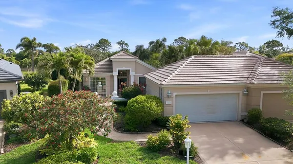 $549,990 | 7119 Kensington Court, University Park, FL 34201