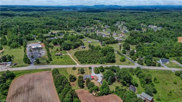 $2,500 | 7792 Highway 68, Stokesdale, NC 27357