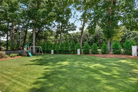 $1,100,000 | 4766 Chamblee Dunwoody Road, Dunwoody, GA 30338