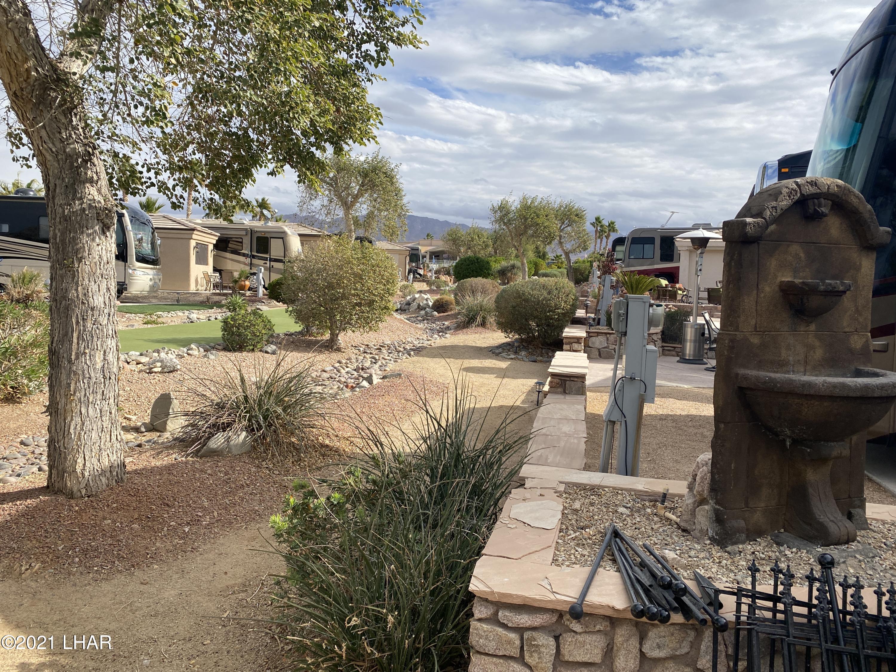 1905 Victoria Farms Road, Unit 54 Lake Havasu City, AZ 86404 - Photo 17 of 22 a view of outdoor space yard and patio