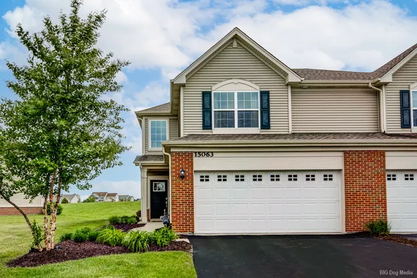 $299,900 | 15063 West Quincy Circle, Manhattan, IL 60442