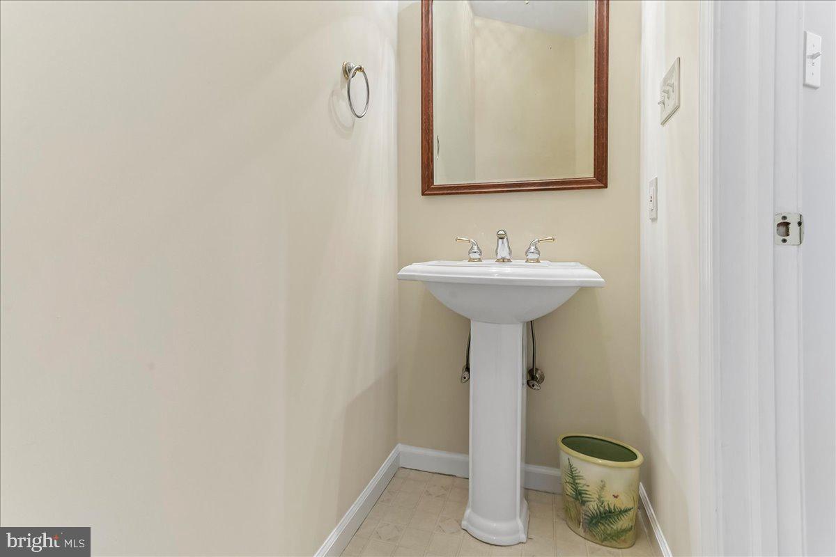 8247 Hensingersville Road Alburtis, PA 18011 - Photo 34 of 68
