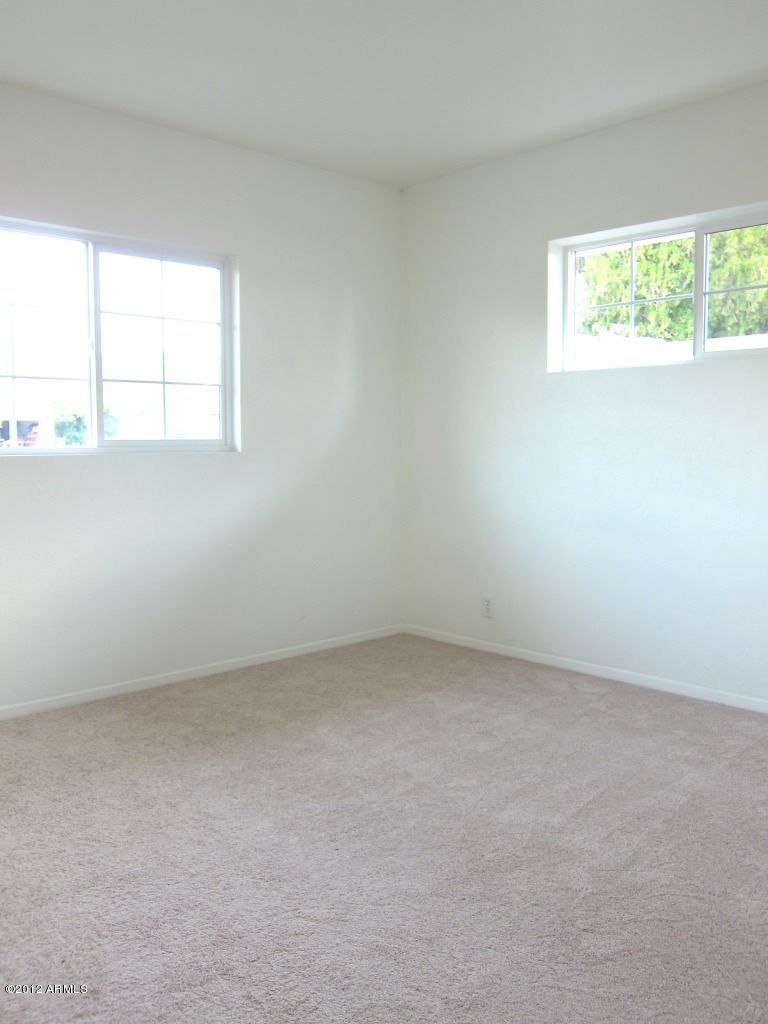 5009 East Osborn Road Phoenix, AZ 85018 - Photo 24 of 31 Bedroom 3