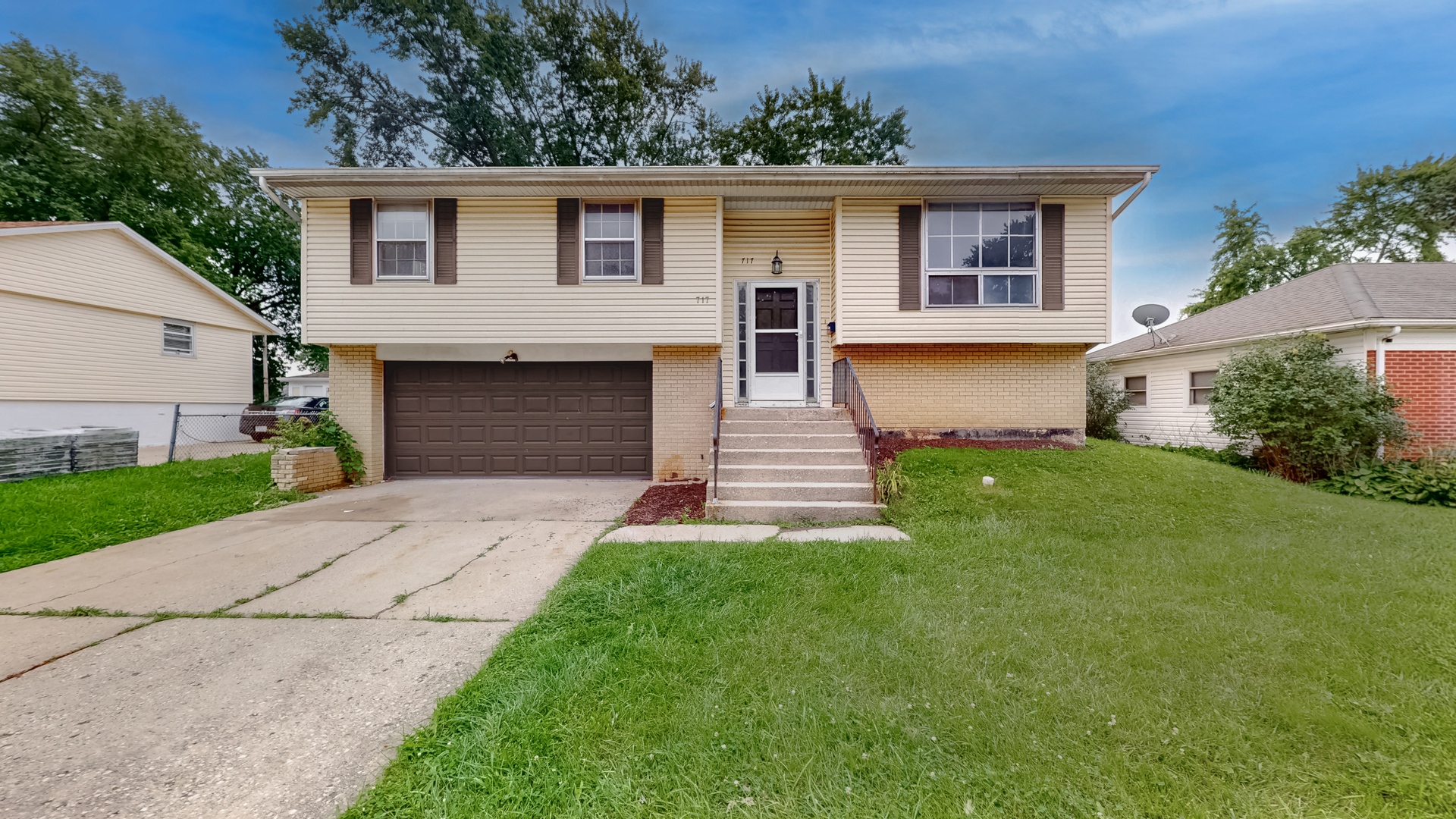 717 Union Avenue Romeoville, IL 60446 - Photo 1 of 24 Gallery Image 1