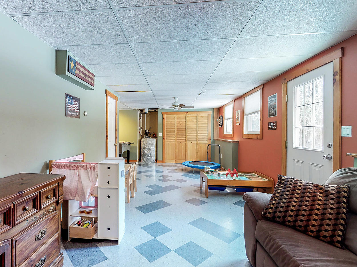 559 Deerwander Road Hollis Center, ME 04042 - Photo 26 of 35 43-FamilyRm5