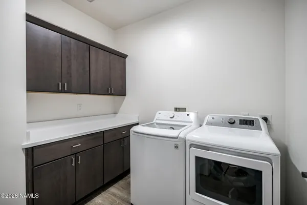 $900,000 | 10272 Fw Mclure Road, Flagstaff, AZ 86004