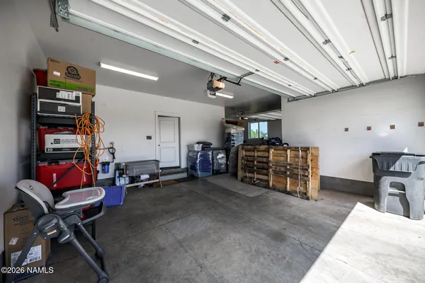 $900,000 | 10272 Fw Mclure Road, Flagstaff, AZ 86004