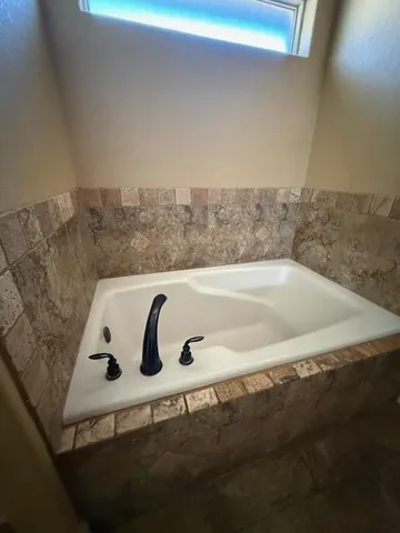 $2,895 | 7617 Tuscany Drive, Abilene, TX 79606