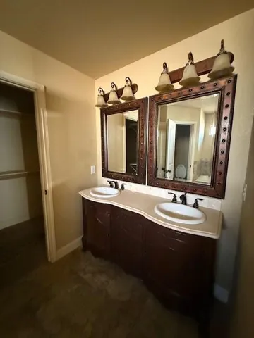 $2,895 | 7617 Tuscany Drive, Abilene, TX 79606