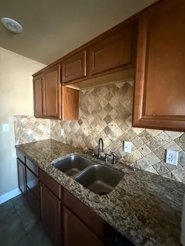 $2,895 | 7617 Tuscany Drive, Abilene, TX 79606