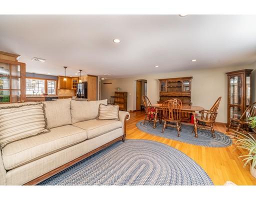 854 Somers Road East Longmeadow, MA 01028 - Photo 13 of 27