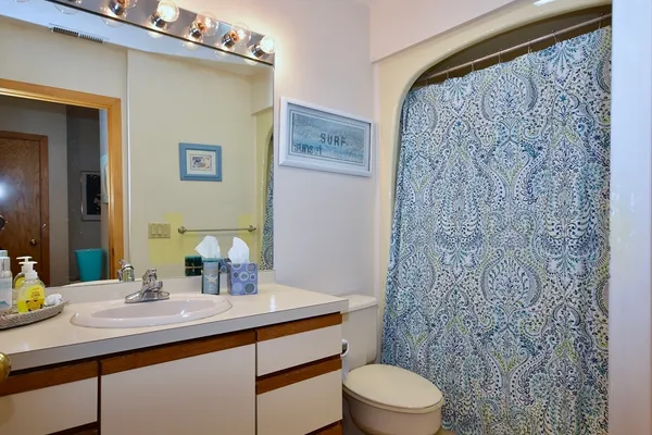 $2,400 | 28 Woodbury Street, Unit 28, Wareham, MA 02532