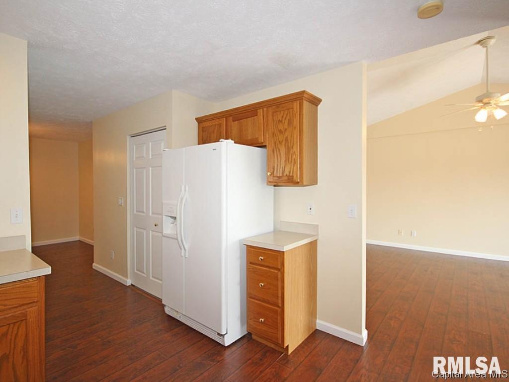 2810 Wordsworth Drive Springfield, IL 62711 - Photo 11 of 31