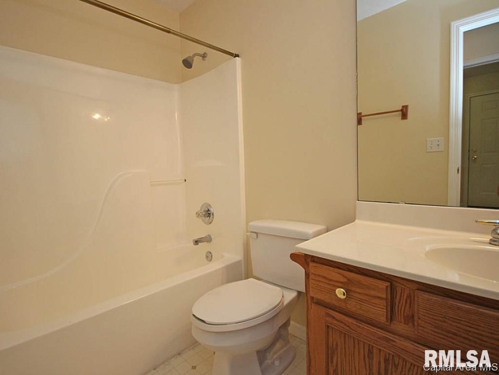 2810 Wordsworth Drive Springfield, IL 62711 - Photo 26 of 31