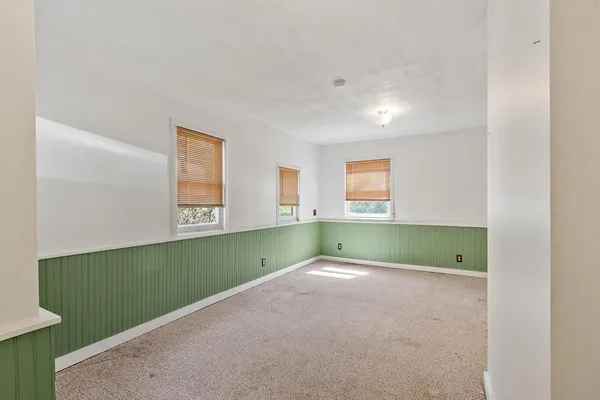 $235,000 | 215 North Main Street, Orange, MA 01364